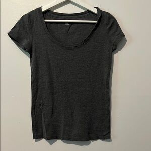 GAP Fitted Gray Short Sleeve Tee